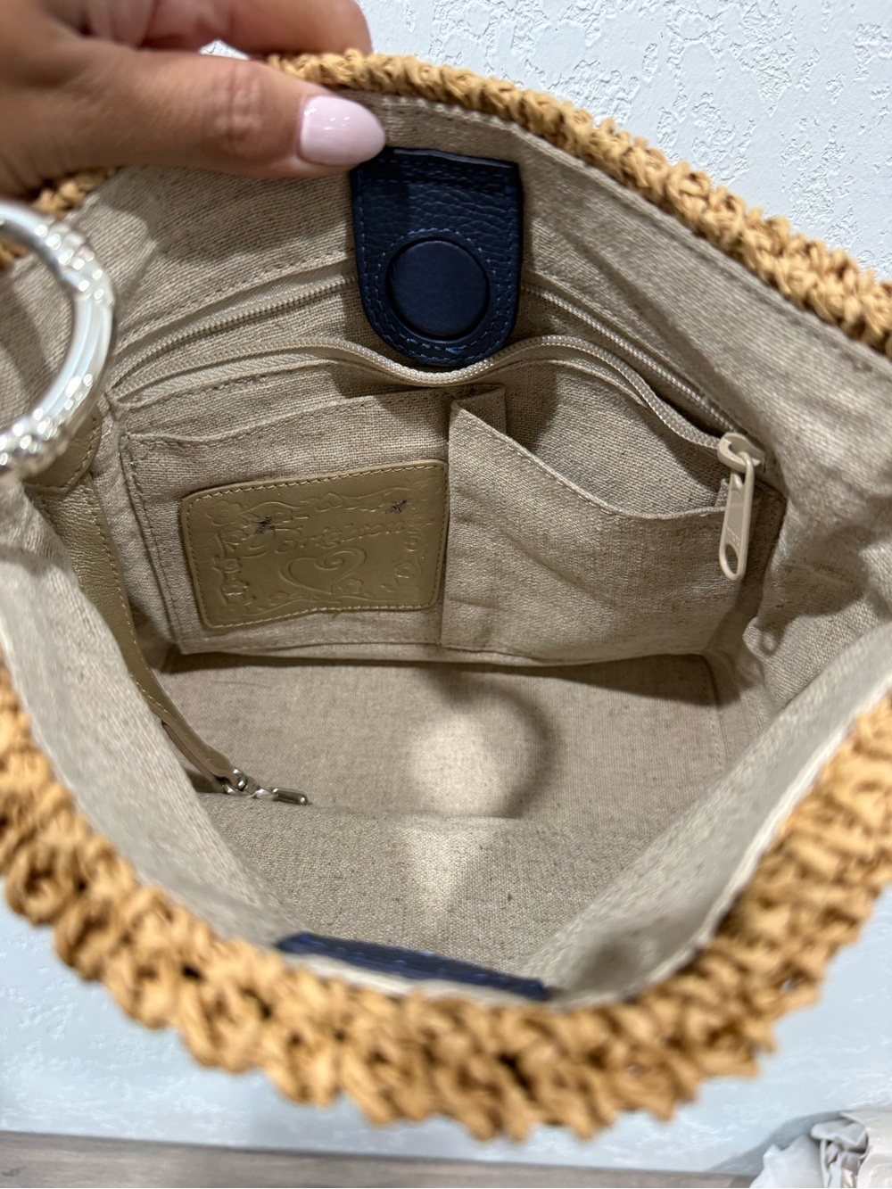 Brighton - Straw Woven Shoulder Bag with Navy Trim and Heart Charm - Picture 4 of 8